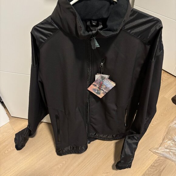 Carroll Northern Rodeo Association 2015 Finals Jacket - Picture 2 of 5